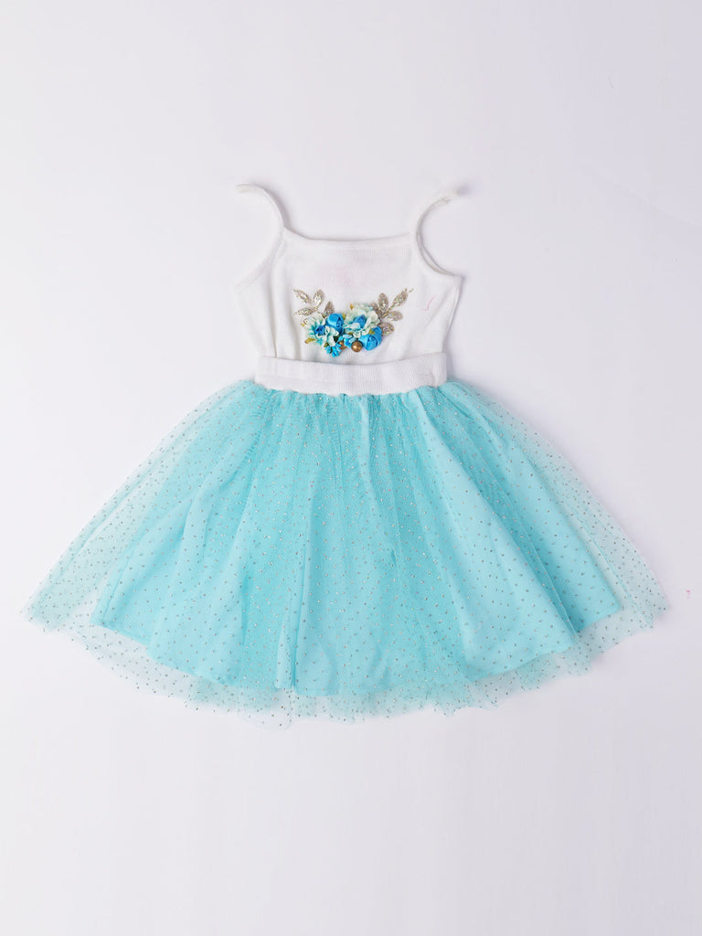 White & Blue Dress (D25001914)