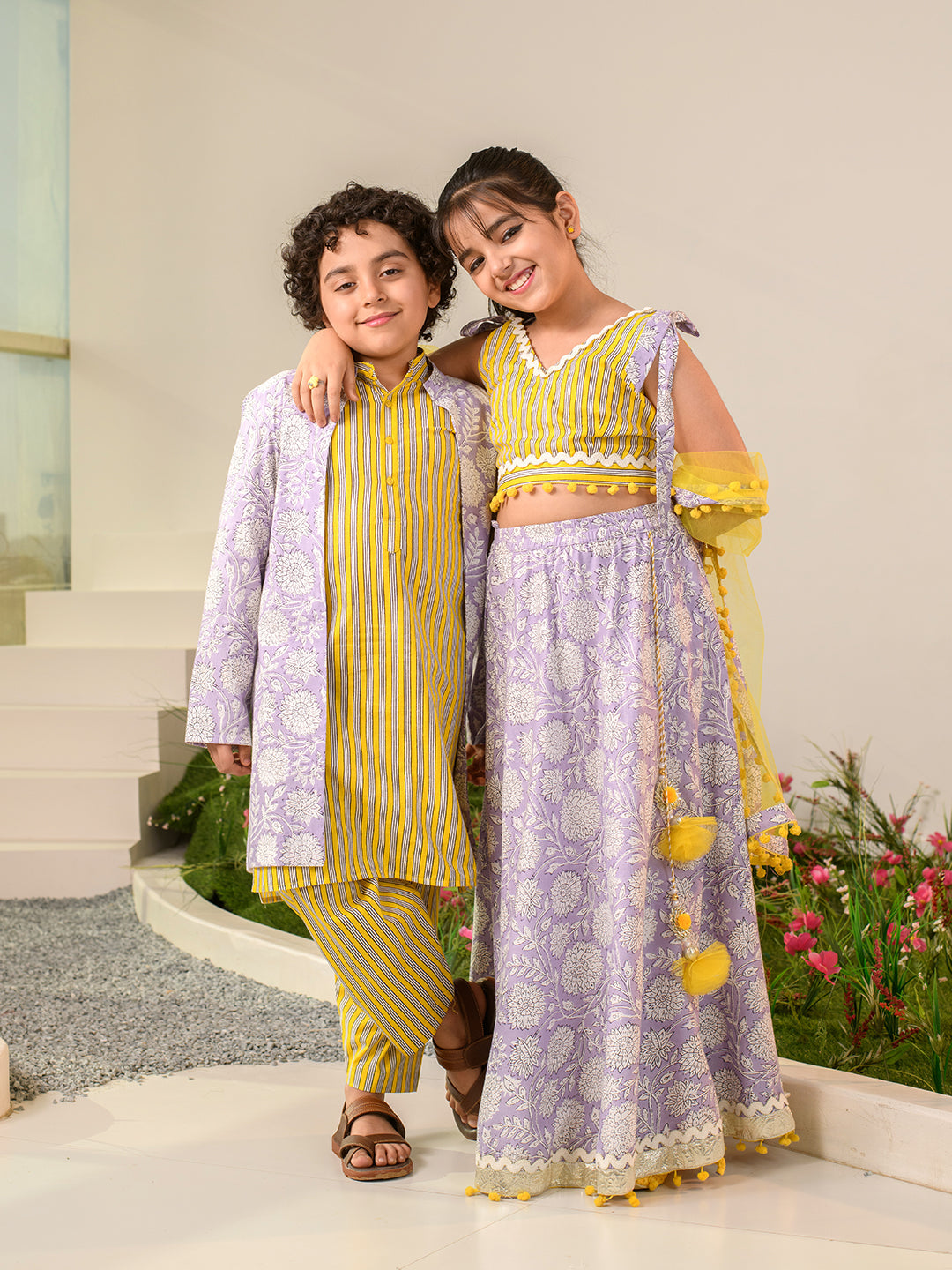 Boys Ethnic Motifs Printed Pure Cotton Kurta with Pyjamas & Nahru Jacket (KP-BLACKSTRIPE)