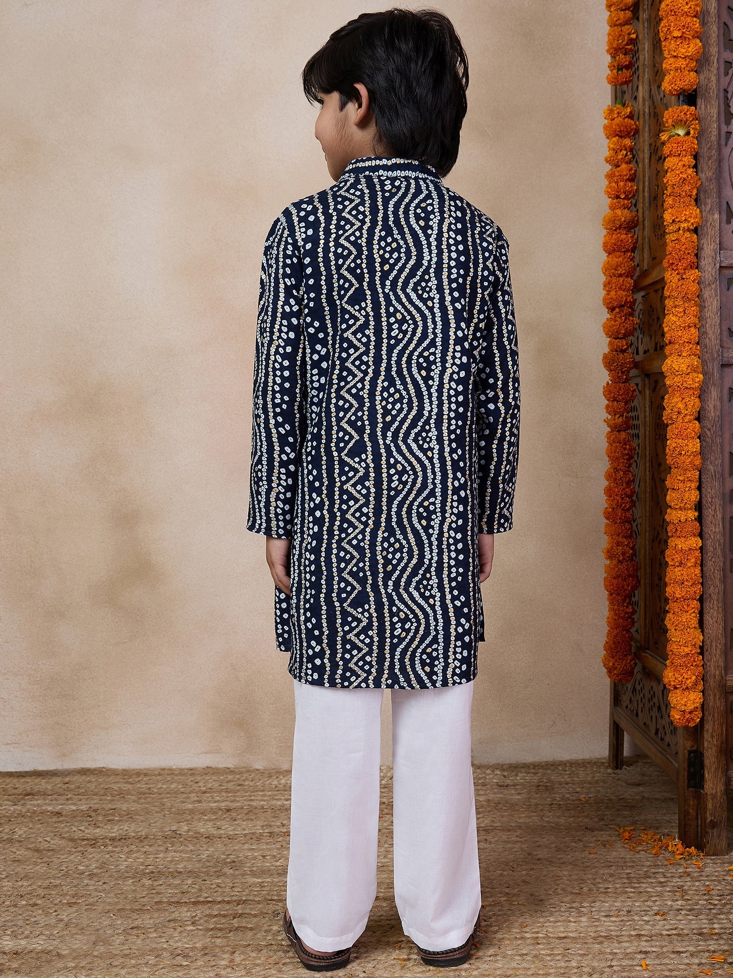 Boys Bandhani Printed Band Collar Kurta With Pyjamas (KP-BLUEBANDHNI)