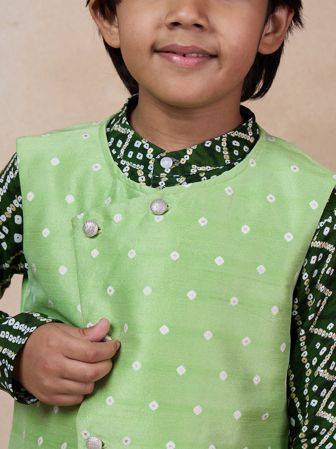 Boys Bandhani Printed Straight Kurta Pyjamas With Jacket (KP-GREENBROCADE)