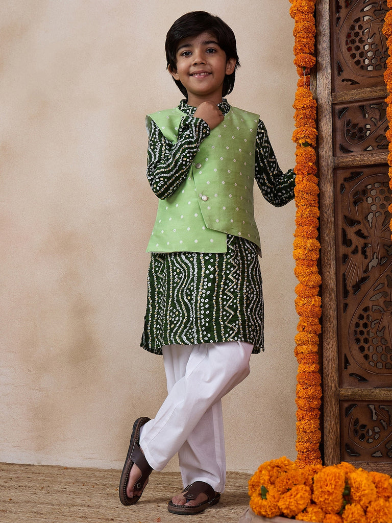 Boys Bandhani Printed Straight Kurta Pyjamas With Jacket (KP-GREENBROCADE)