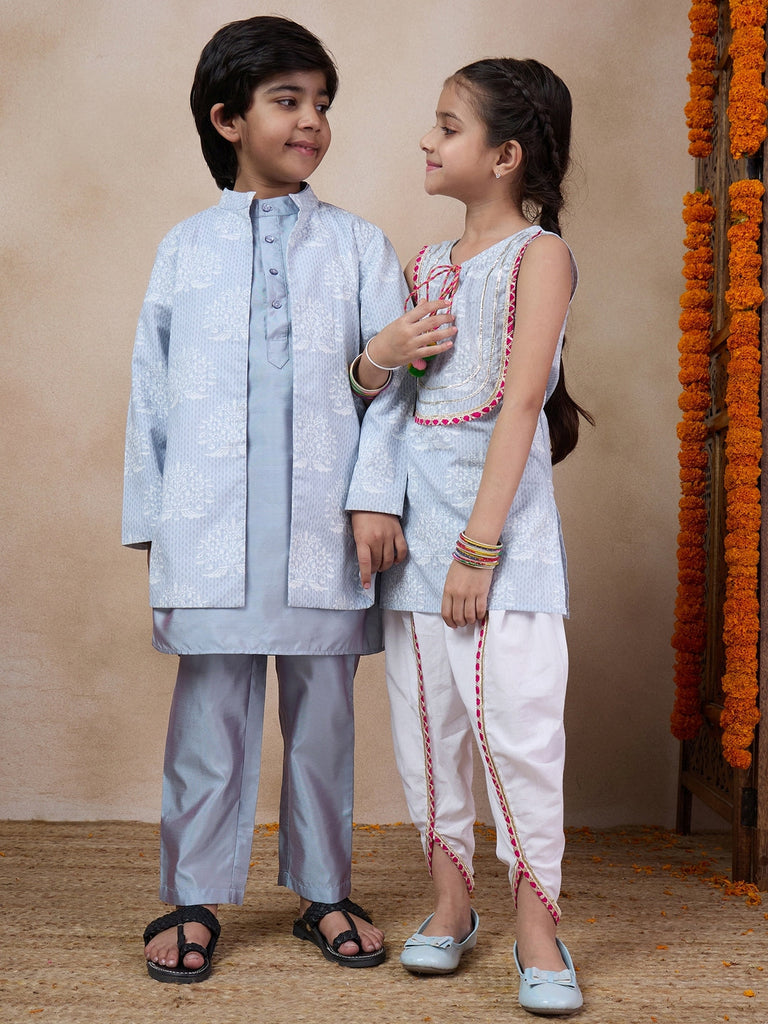 Boys Mandarin Collar Long Sleeves Straight Kurta With Pyjamas Jacket (KP-GREYKHADDI)