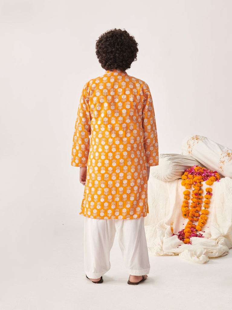 Boys Floral Printed Regular Kurta With Pyjamas (KP-WTORANGEBOOTI)