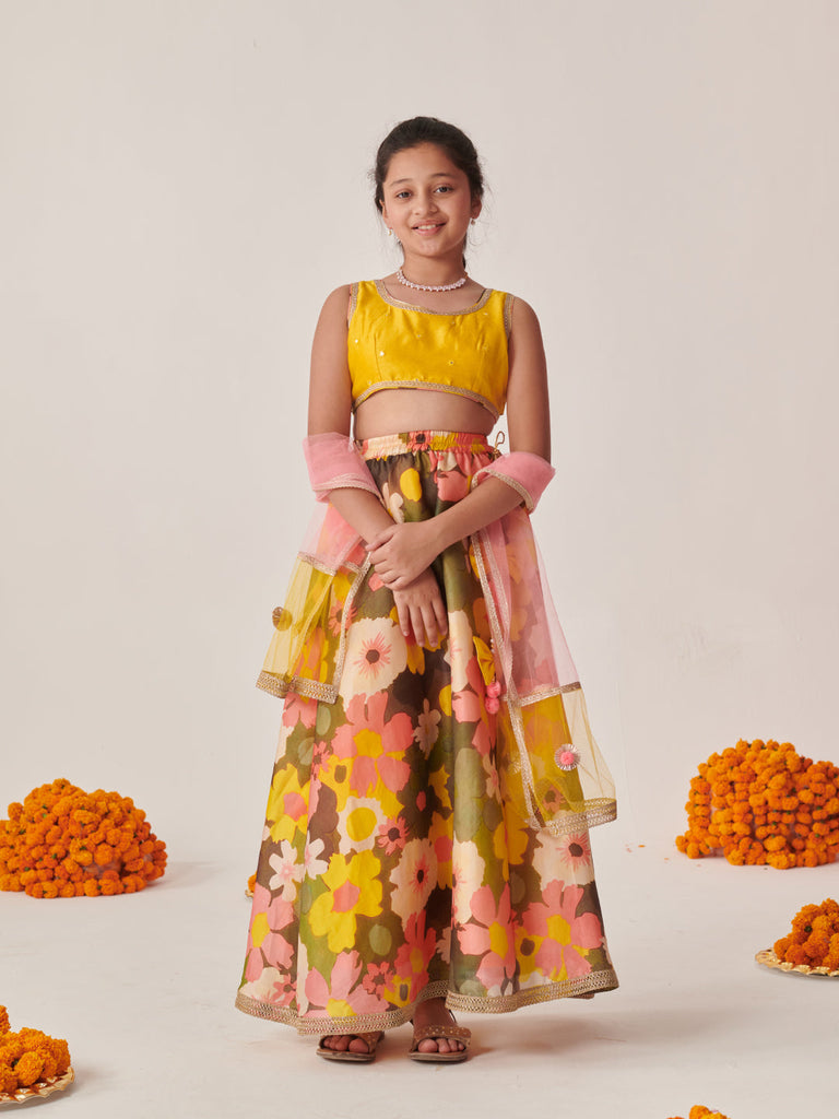 Girls Embroidered Mirror Work Ready To Wear Lehenga Blouse With Dupatta (L-YELLOWCHOLIMIRROR)