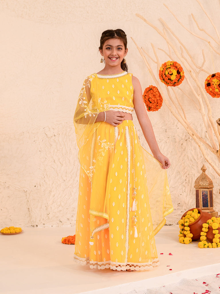 Girls Embroidered Thread Work Net Ready to Wear Lehenga & Blouse With Dupatta (L-YELLOWWTBOOTI)