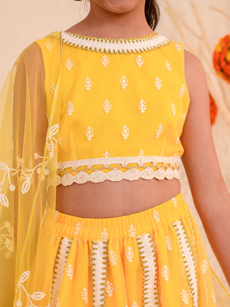 Girls Embroidered Thread Work Net Ready to Wear Lehenga & Blouse With Dupatta (L-YELLOWWTBOOTI)