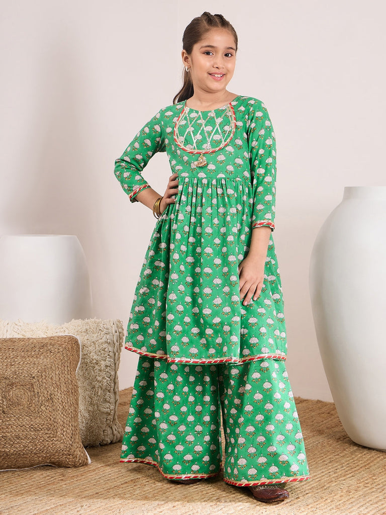 Girls Ethnic Motifs Printed Empire Gotta Patti Kurta with Sharara (SHA-GREENBOOTI)