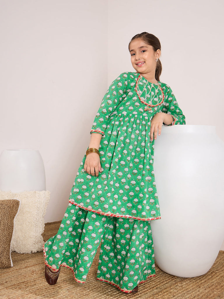 Girls Ethnic Motifs Printed Empire Gotta Patti Kurta with Sharara (SHA-GREENBOOTI)